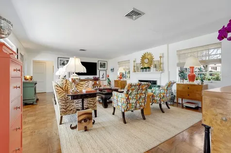 1542 Gulfview Drive Sarasota FL 34236