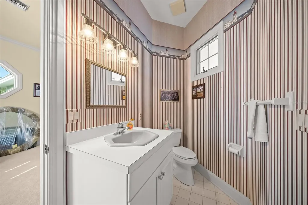 3099 Dick Wilson Drive Sarasota FL 34240