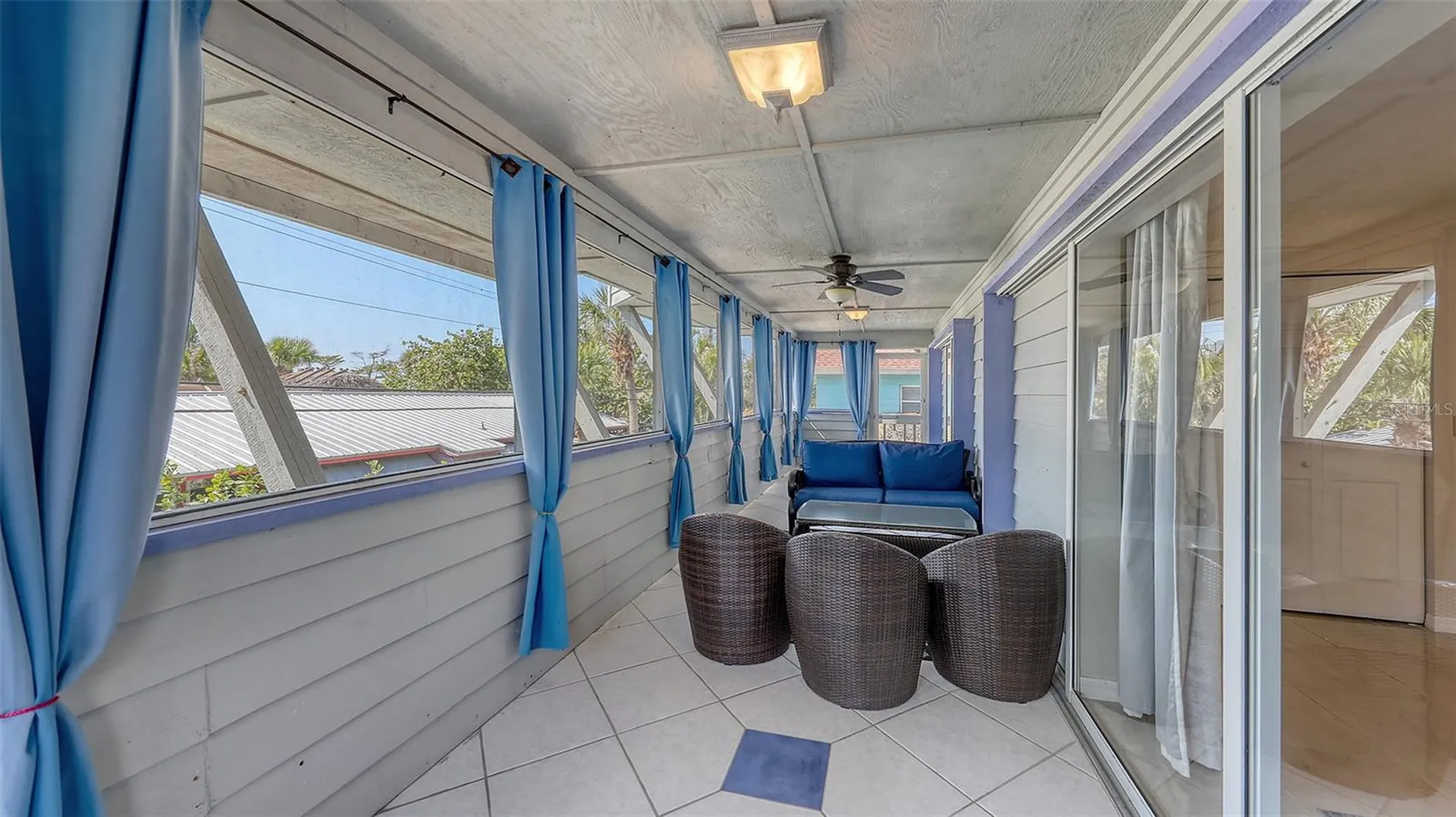 126/128 Avenida Veneccia Sarasota FL 34242
