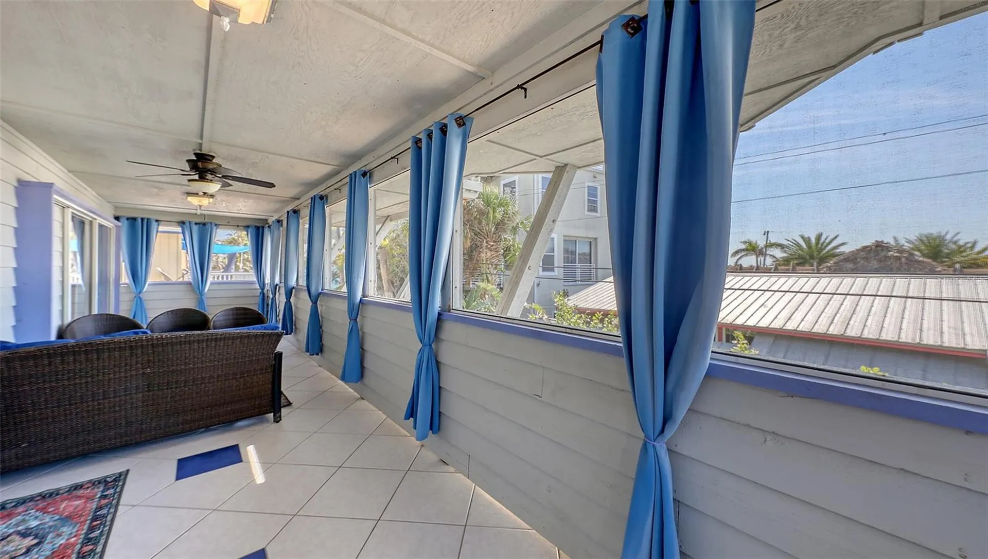 126/128 Avenida Veneccia Sarasota FL 34242