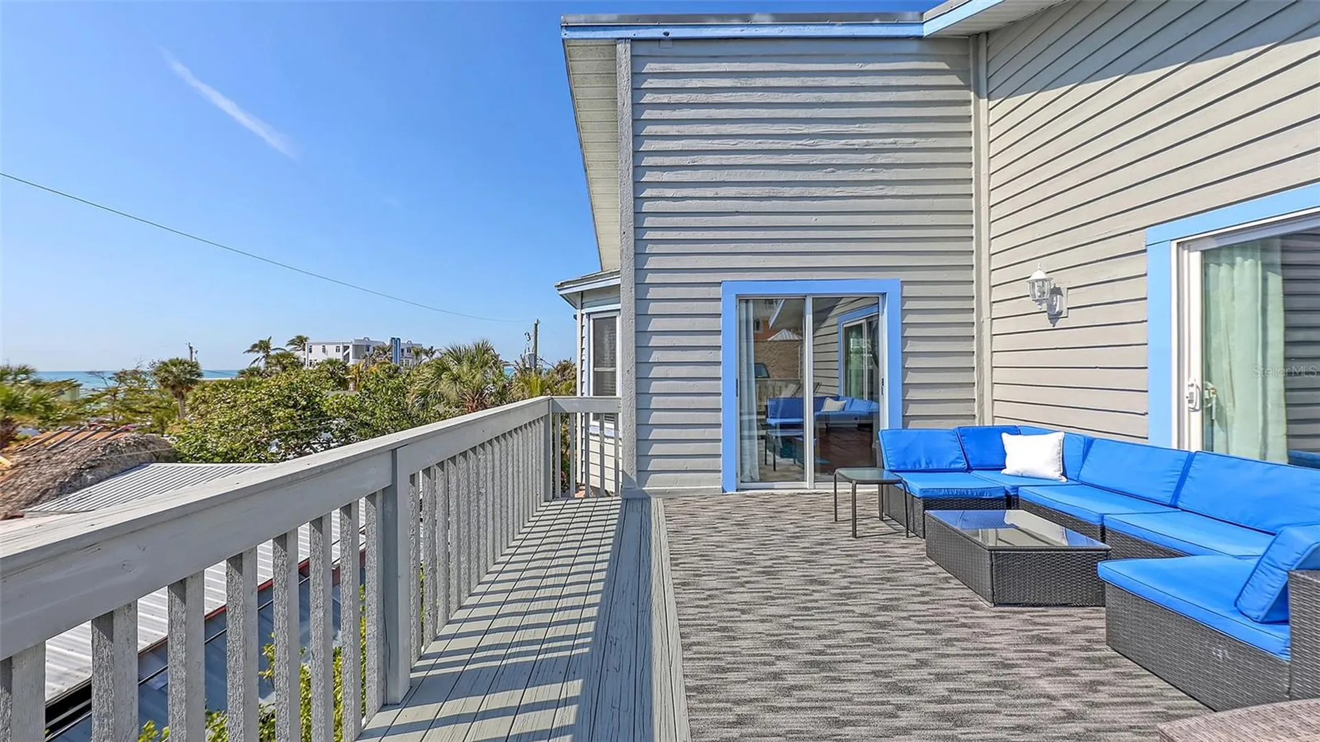 126/128 Avenida Veneccia Sarasota FL 34242