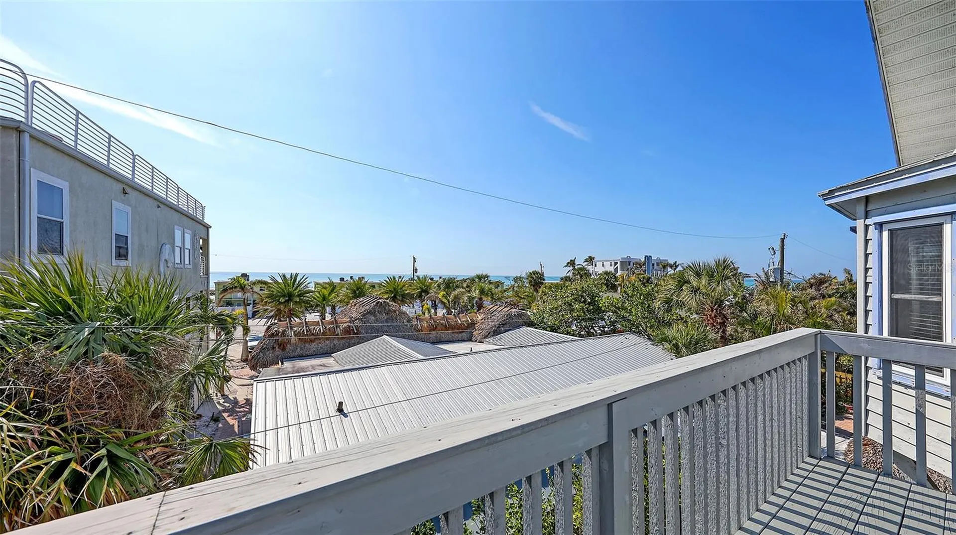 126/128 Avenida Veneccia Sarasota FL 34242