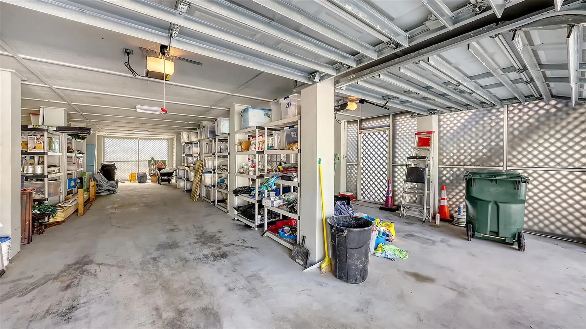 126/128 Avenida Veneccia Sarasota FL 34242