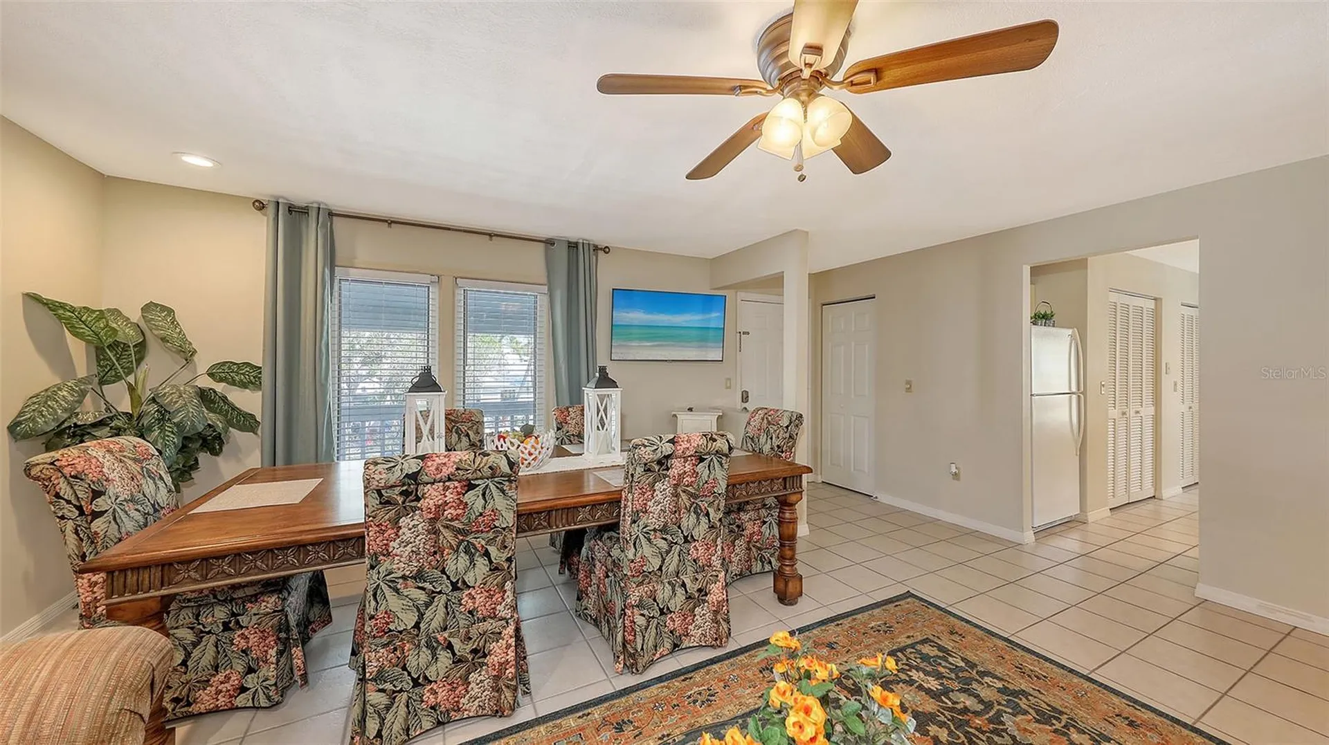 126/128 Avenida Veneccia Sarasota FL 34242