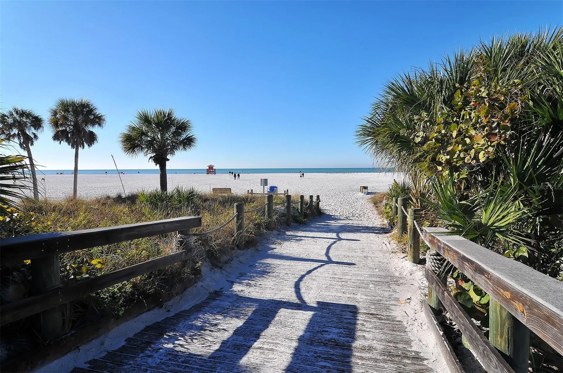 126/128 Avenida Veneccia Sarasota FL 34242