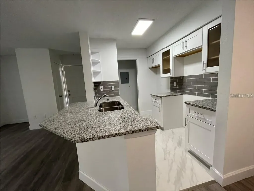 232 Afton Square Altamonte Springs FL 32714