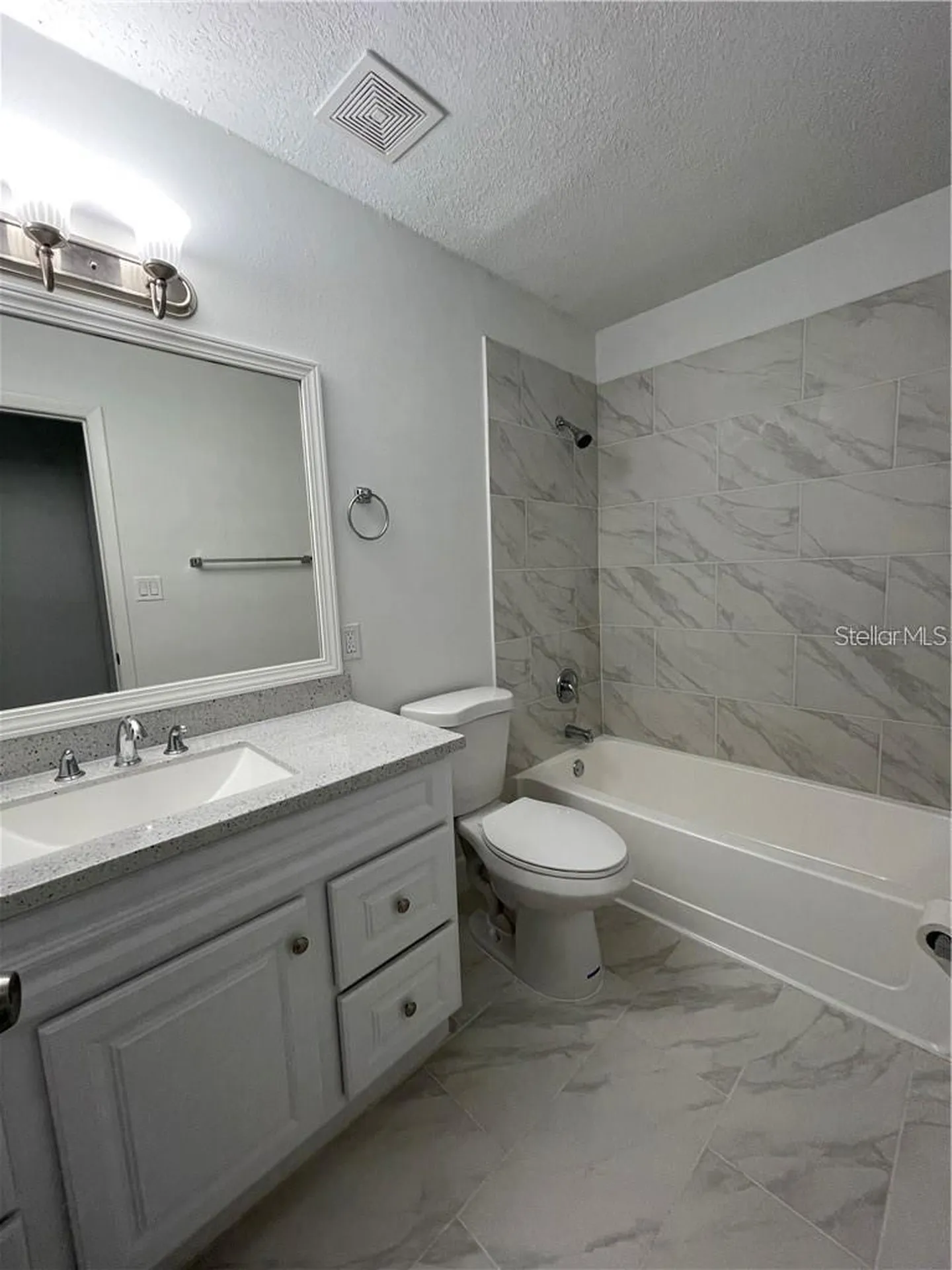 232 Afton Square Altamonte Springs FL 32714