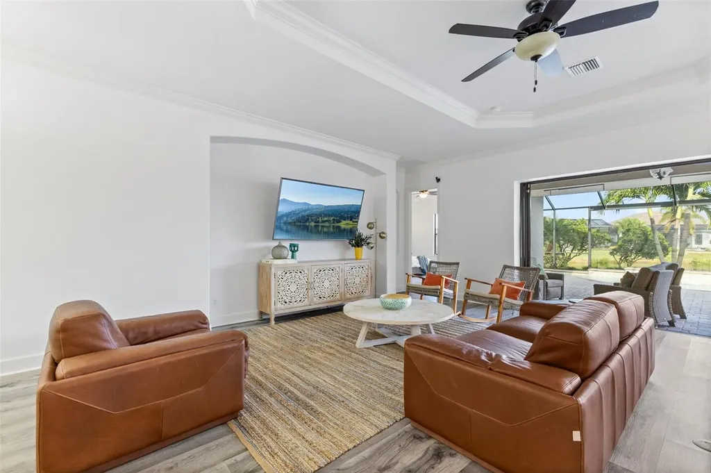 4921 Tivoli Run Bradenton FL 34211