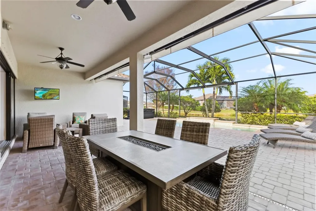 4921 Tivoli Run Bradenton FL 34211