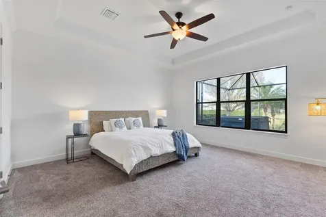 4921 Tivoli Run Bradenton FL 34211