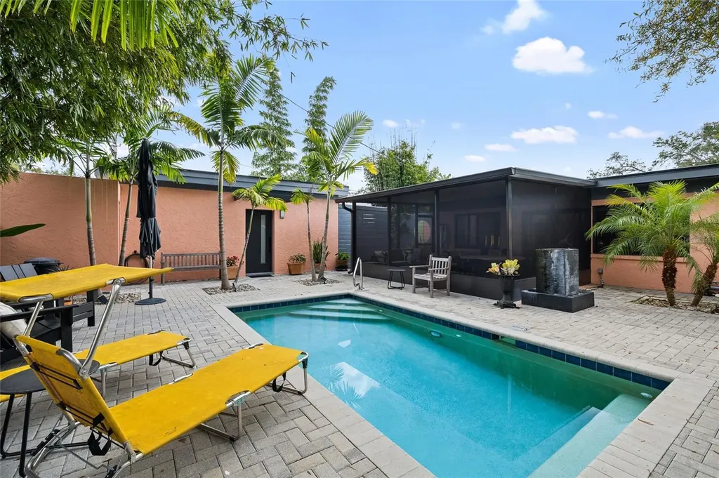 4601 3rd Avenue N St Petersburg FL 33713