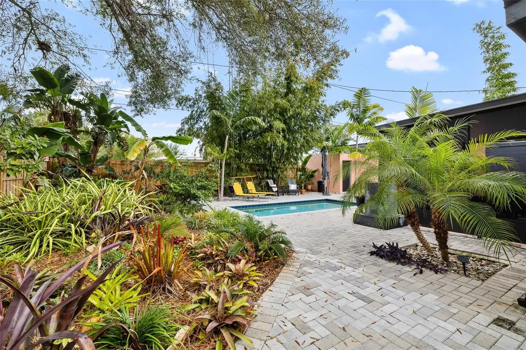 4601 3rd Avenue N St Petersburg FL 33713