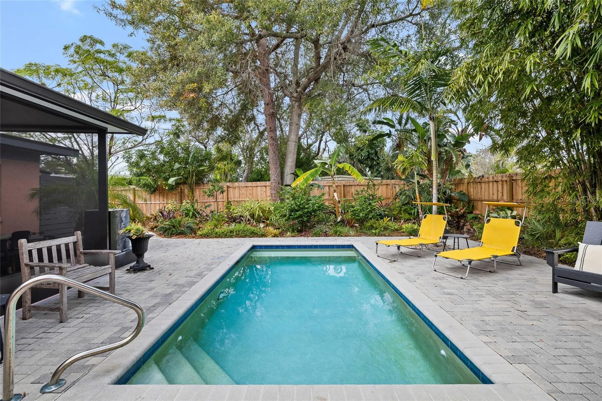 4601 3rd Avenue N St Petersburg FL 33713
