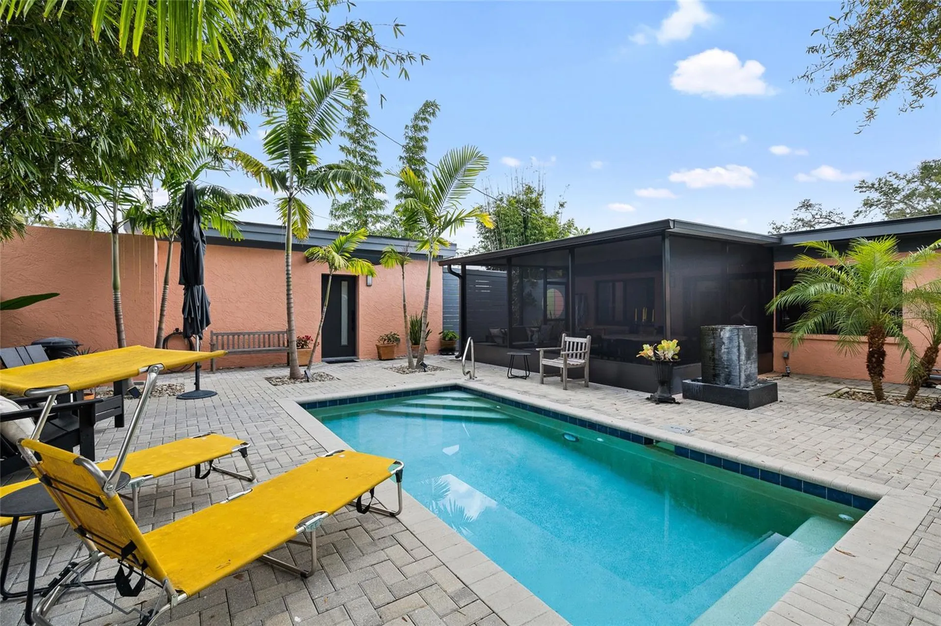 4601 3rd Avenue N St Petersburg FL 33713