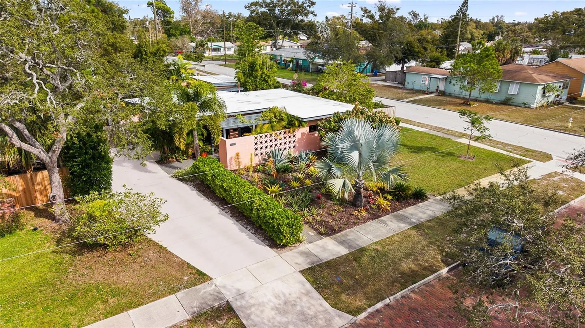 4601 3rd Avenue N St Petersburg FL 33713