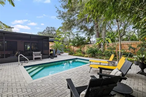 4601 3rd Avenue N St Petersburg FL 33713