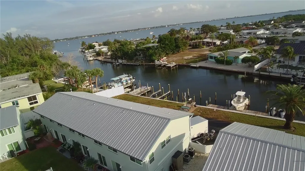 10125 Manatee Avenue W Bradenton FL 34209