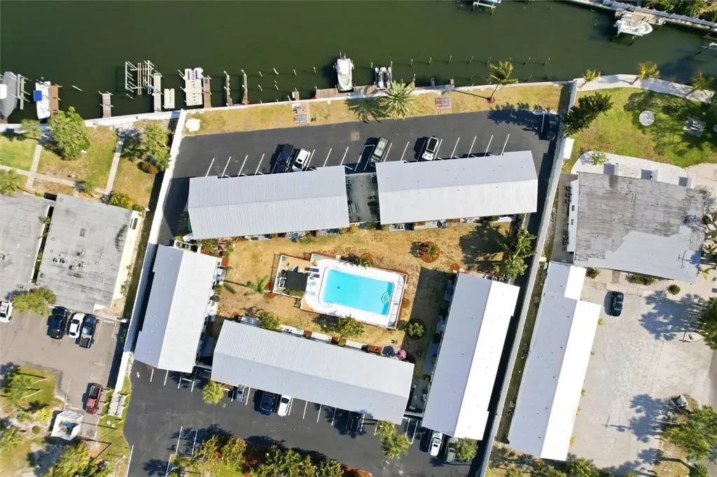 10125 Manatee Avenue W Bradenton FL 34209