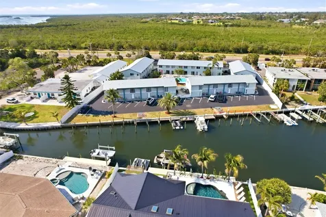 10125 Manatee Avenue W Bradenton FL 34209