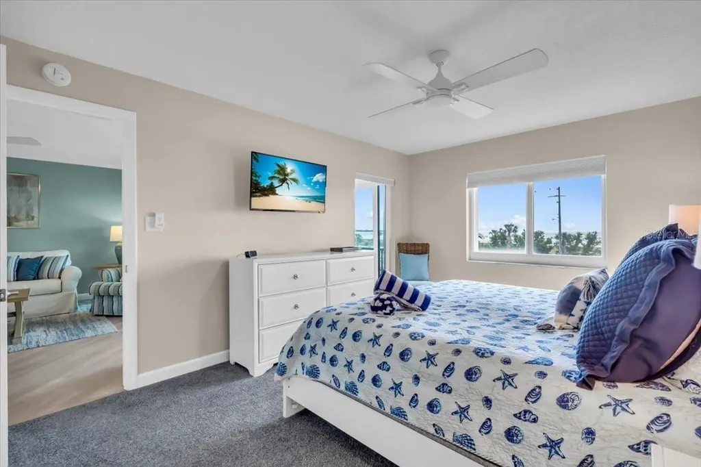 757 Beach Road Sarasota FL 34242