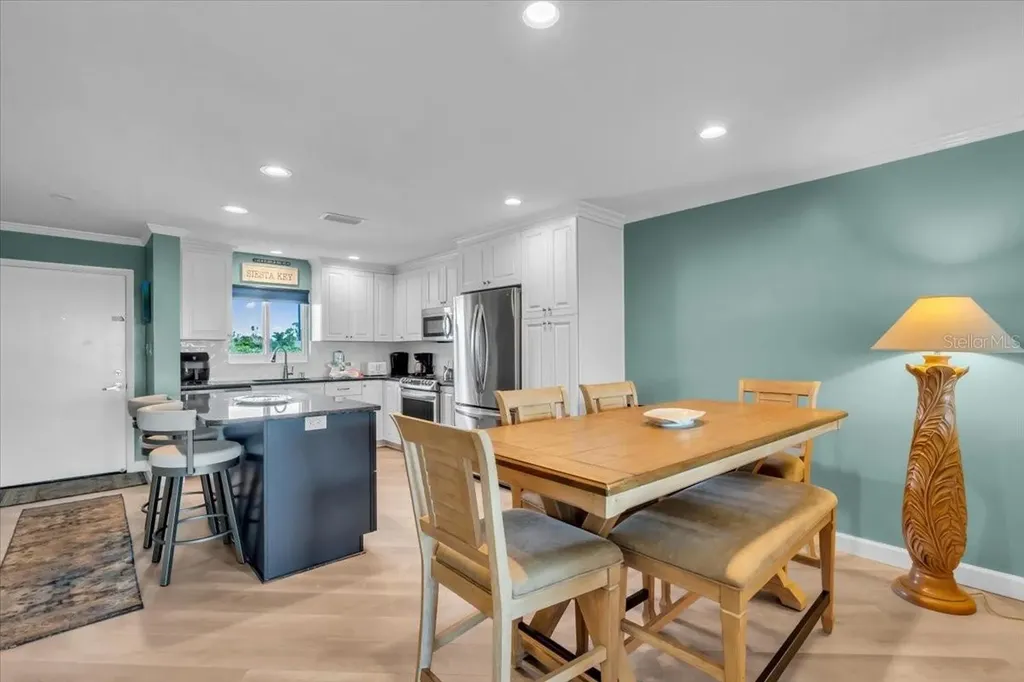757 Beach Road Sarasota FL 34242
