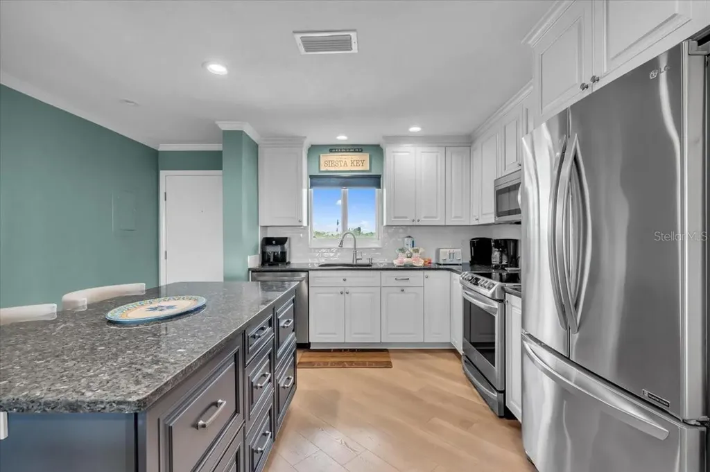 757 Beach Road Sarasota FL 34242