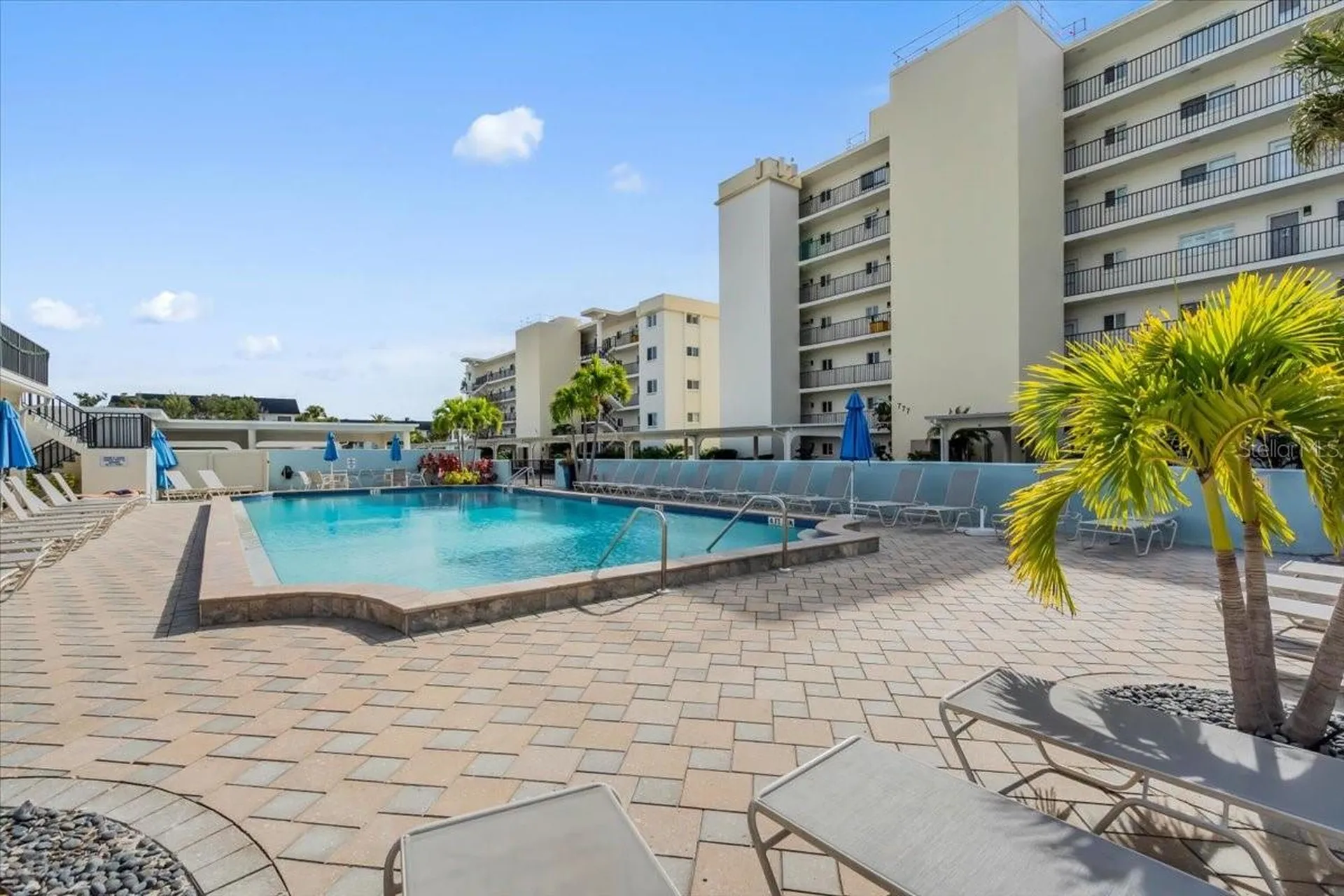 757 Beach Road Sarasota FL 34242