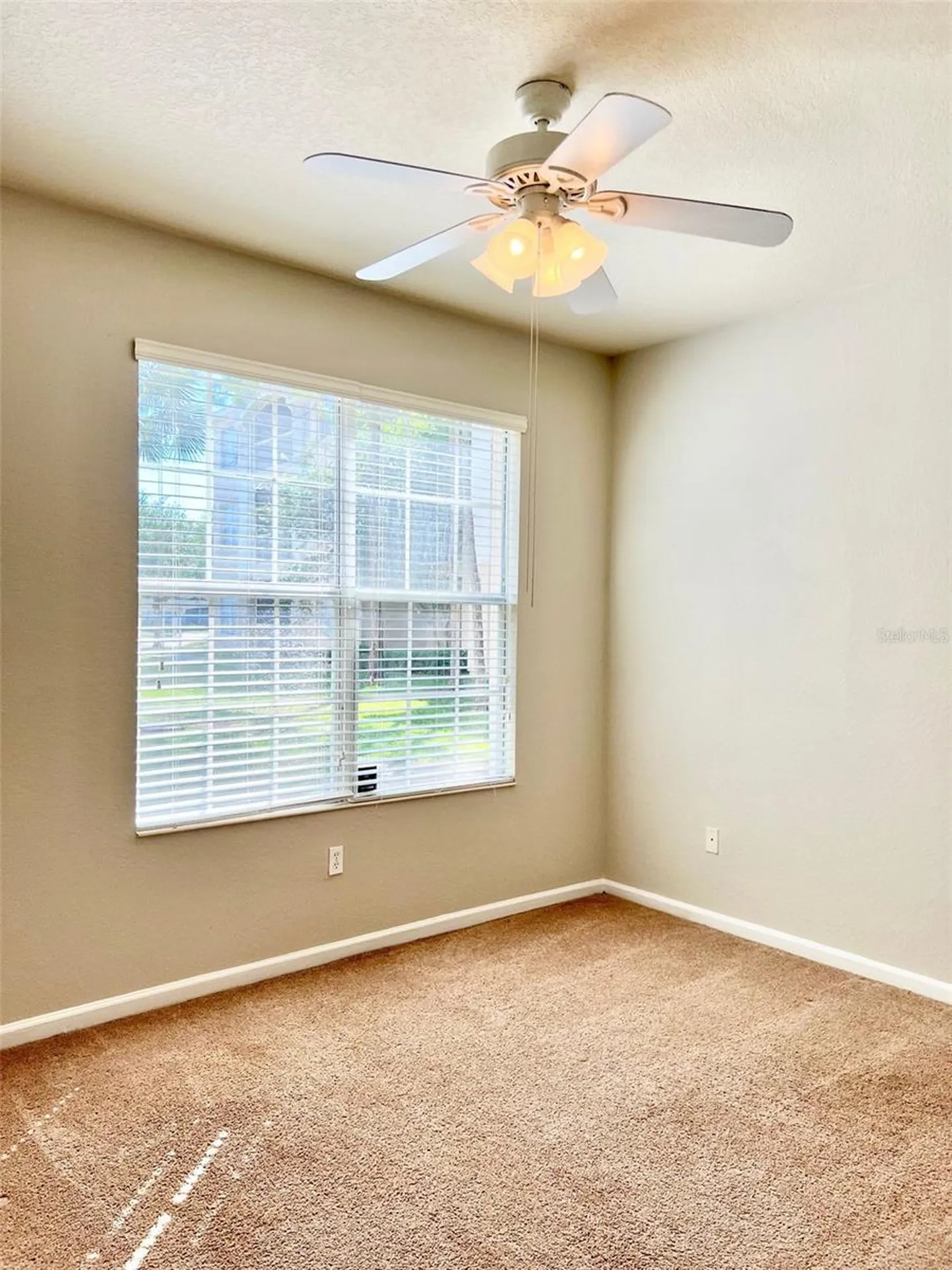 3341 Whitestone Circle Kissimmee FL 34741