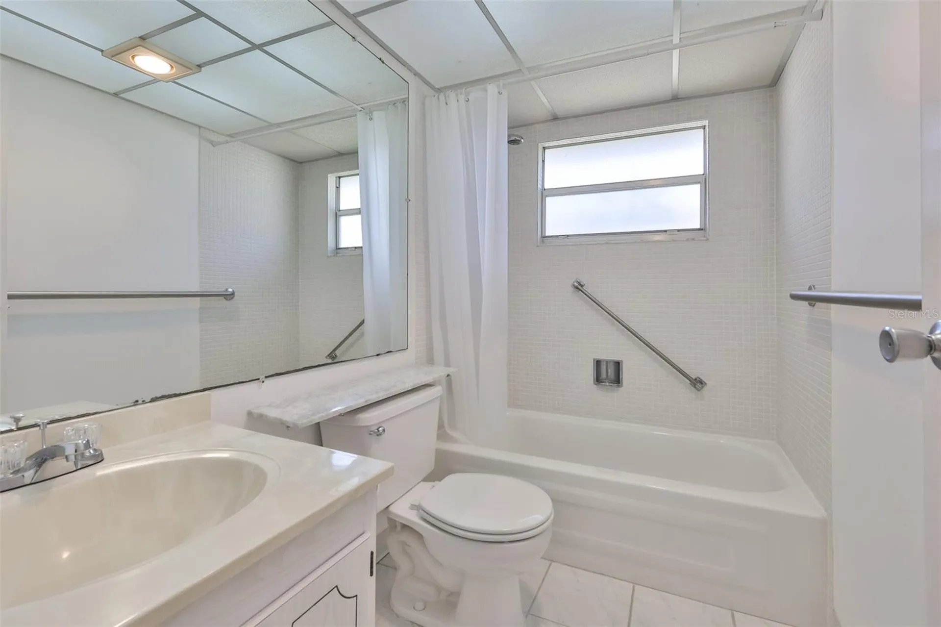 1811 Bedford Lane Sun City Center FL 33573