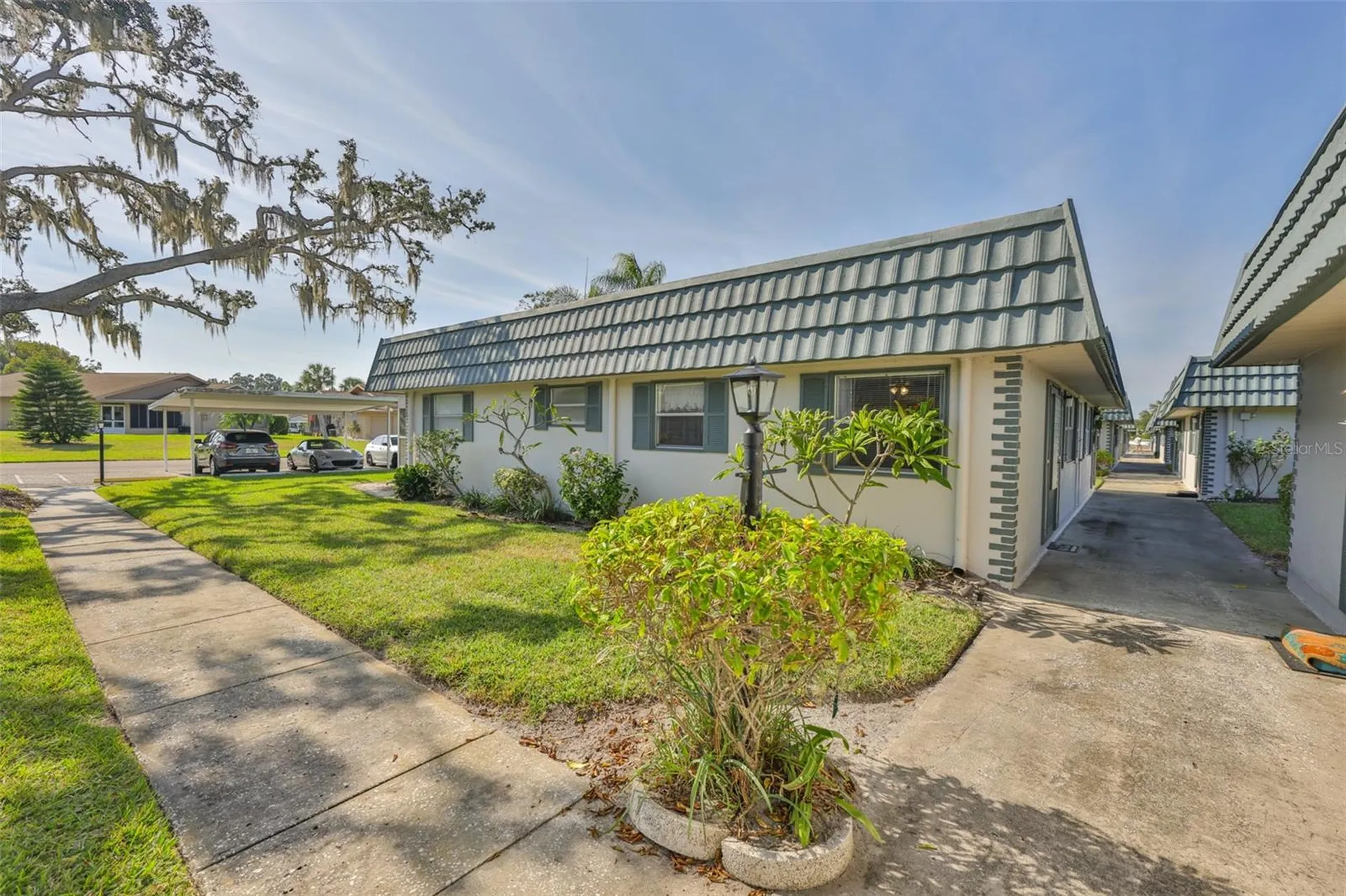 1811 Bedford Lane Sun City Center FL 33573