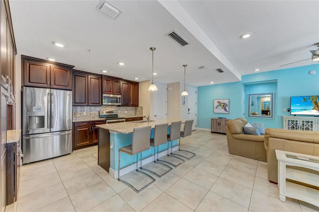 391 Aruba Circle Bradenton FL 34209