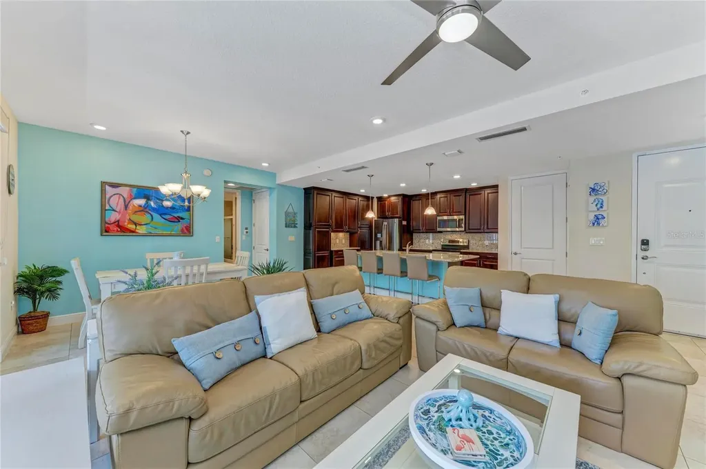 391 Aruba Circle Bradenton FL 34209