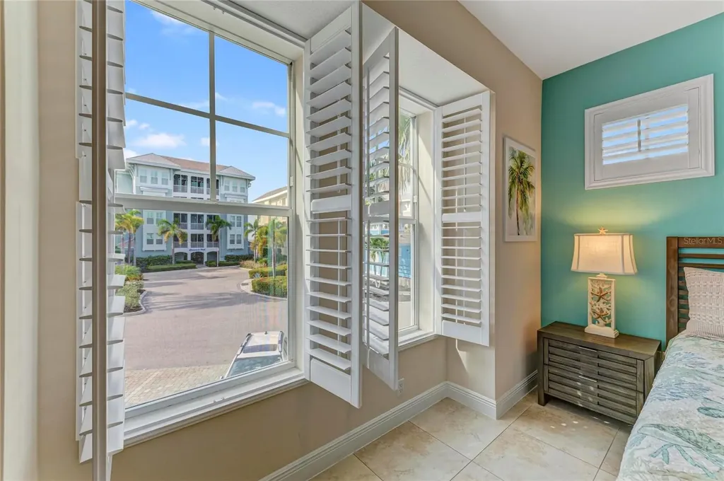 391 Aruba Circle Bradenton FL 34209