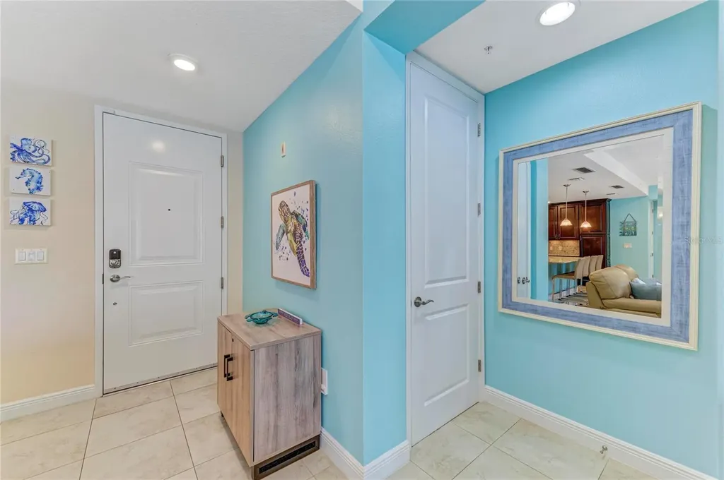 391 Aruba Circle Bradenton FL 34209