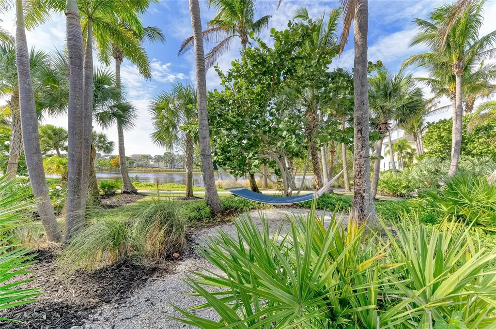 391 Aruba Circle Bradenton FL 34209