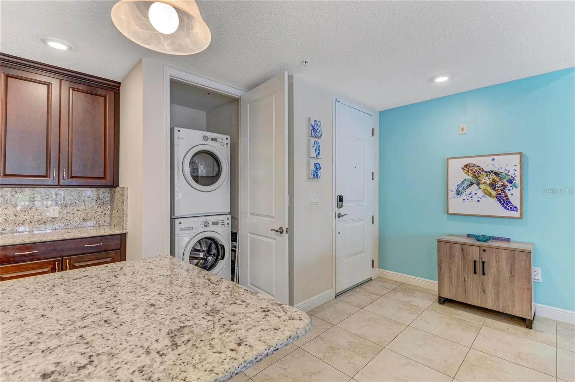 391 Aruba Circle Bradenton FL 34209
