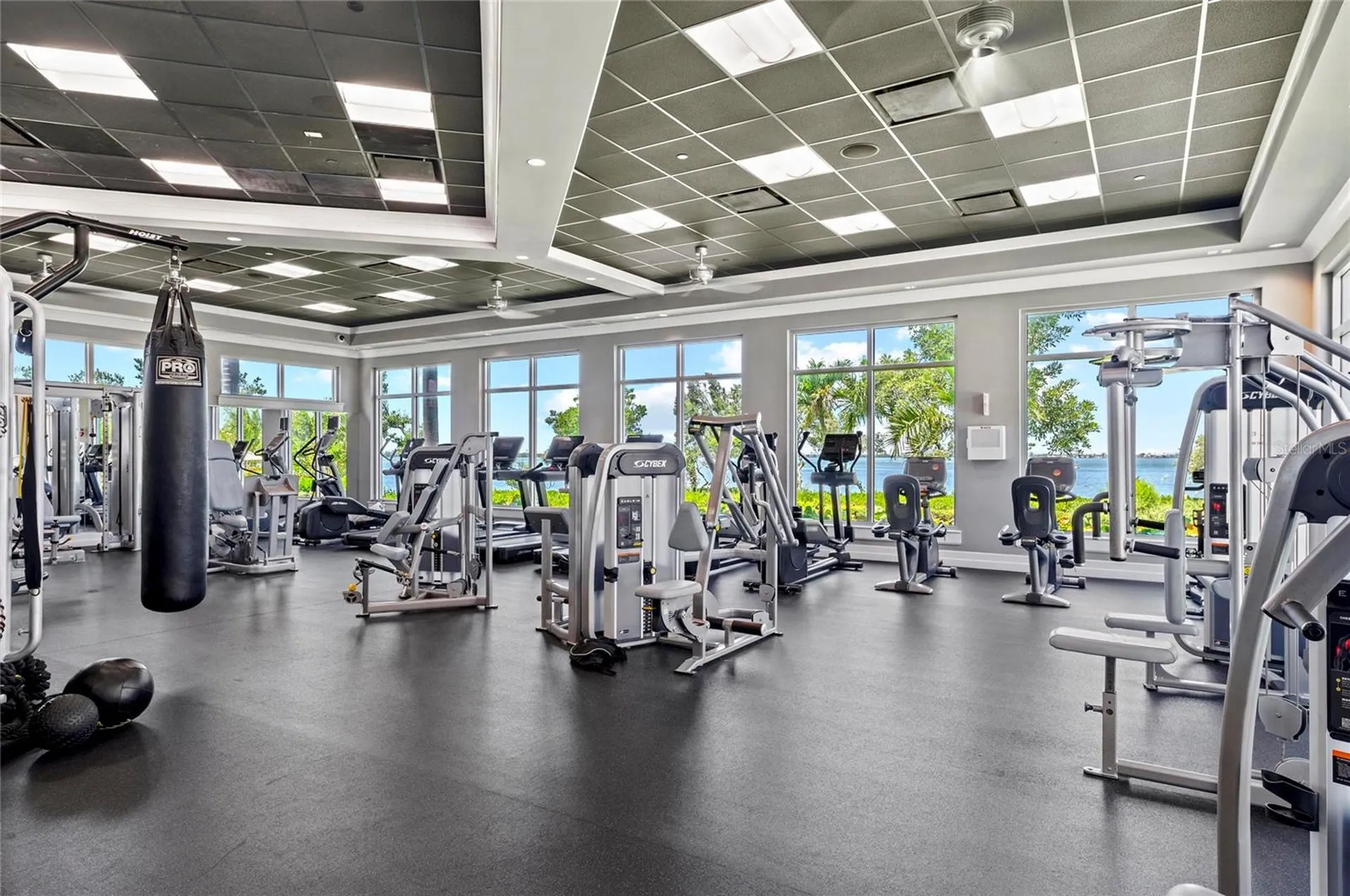 391 Aruba Circle Bradenton FL 34209