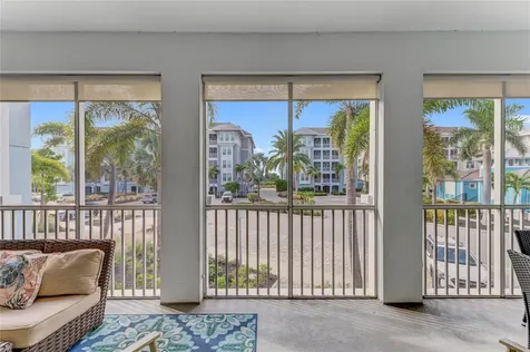 391 Aruba Circle Bradenton FL 34209