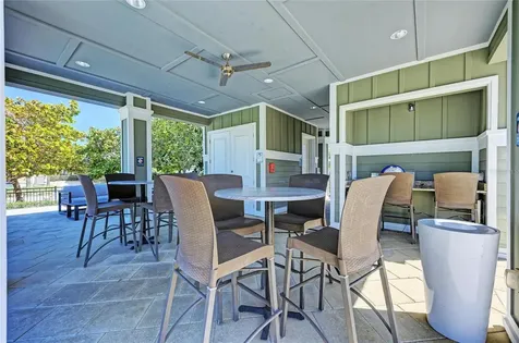 391 Aruba Circle Bradenton FL 34209