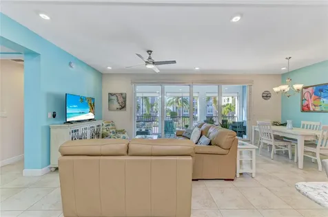 391 Aruba Circle Bradenton FL 34209