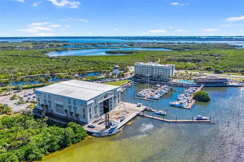 391 Aruba Circle Bradenton FL 34209
