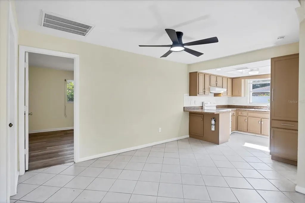 122 SE 41st Terrace Cape Coral FL 33904