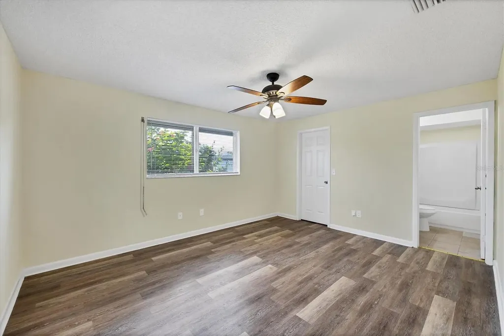 122 SE 41st Terrace Cape Coral FL 33904