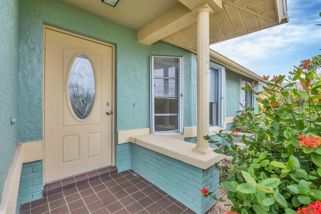 122 SE 41st Terrace Cape Coral FL 33904