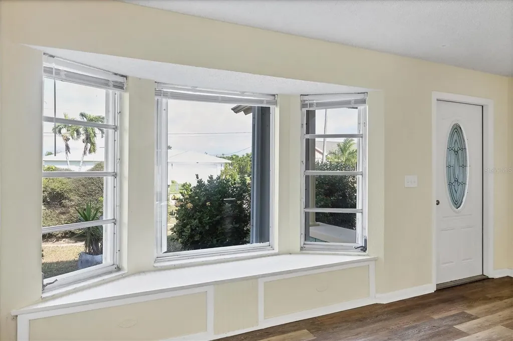 122 SE 41st Terrace Cape Coral FL 33904