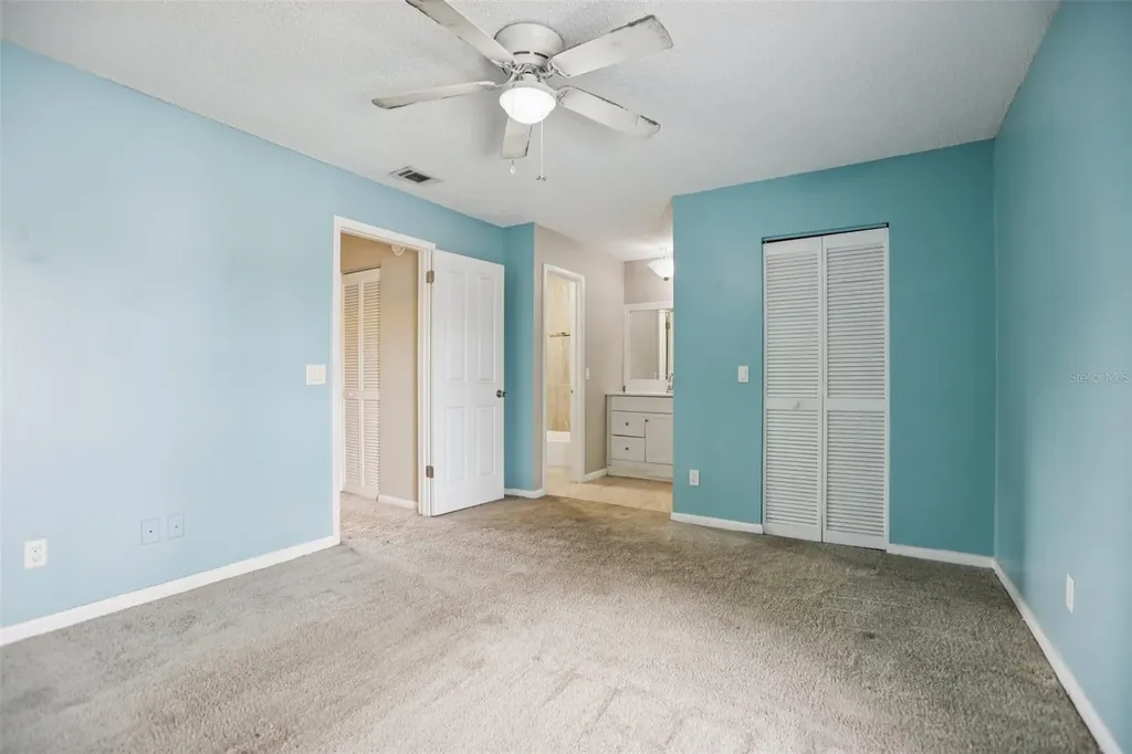 1310 Mountain View Drive Tampa FL 33612