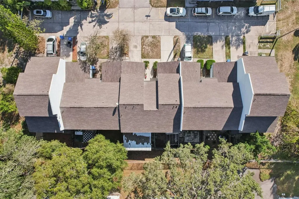 1310 Mountain View Drive Tampa FL 33612