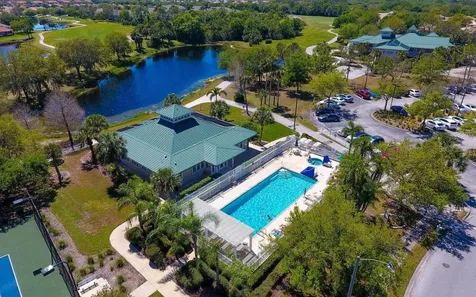 6619 Pinefeather Court Bradenton FL 34203