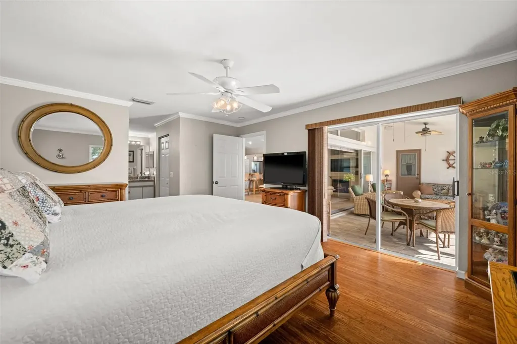 626 Cape Coral Parkway W Cape Coral FL 33914