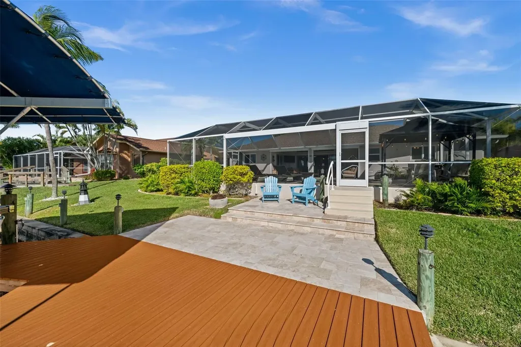 626 Cape Coral Parkway W Cape Coral FL 33914